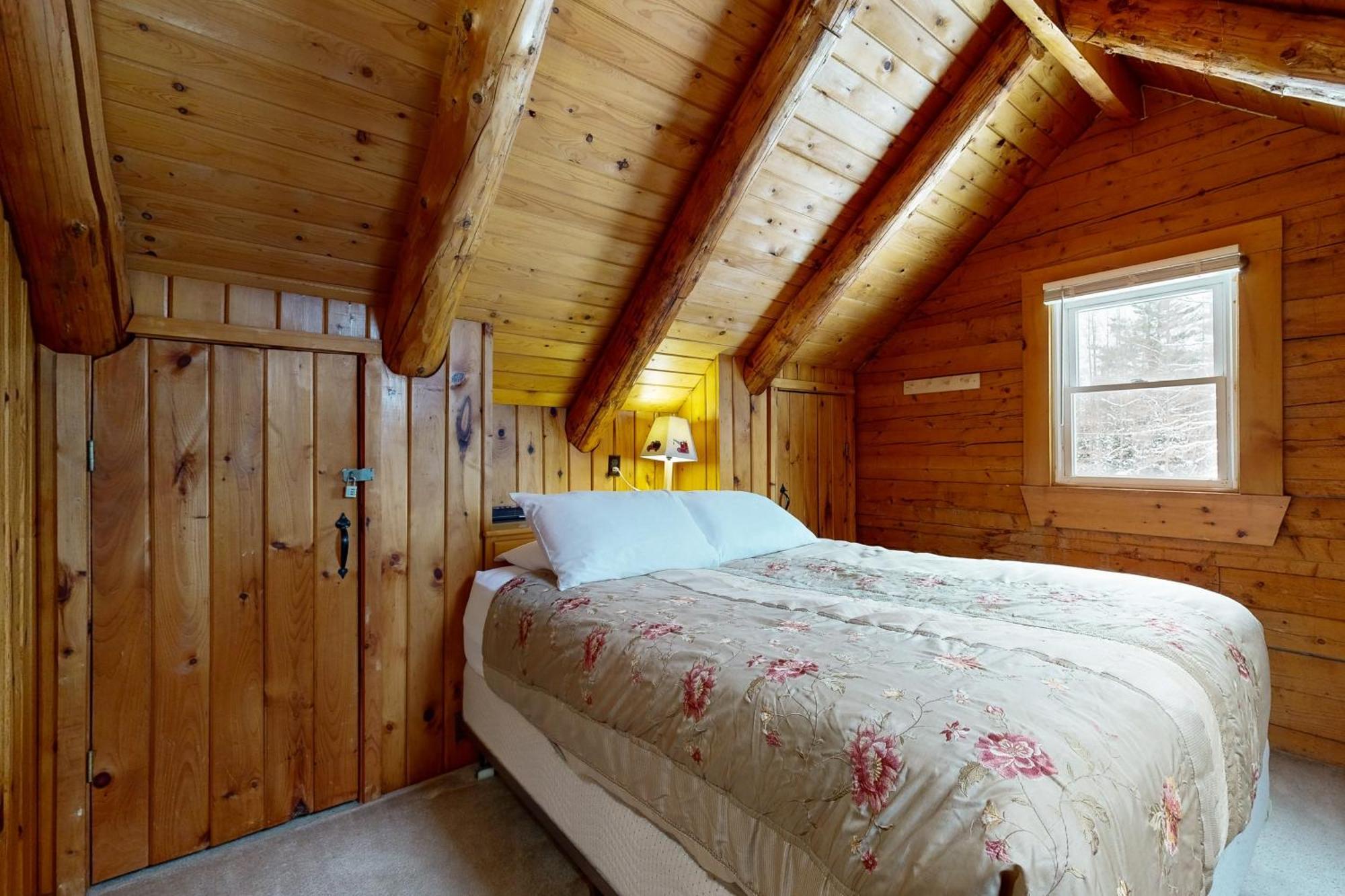 Twin View Log Home Carroll Exterior photo